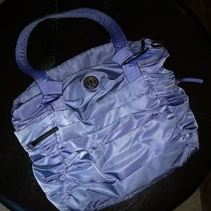 Lululemon Triumphant Bag